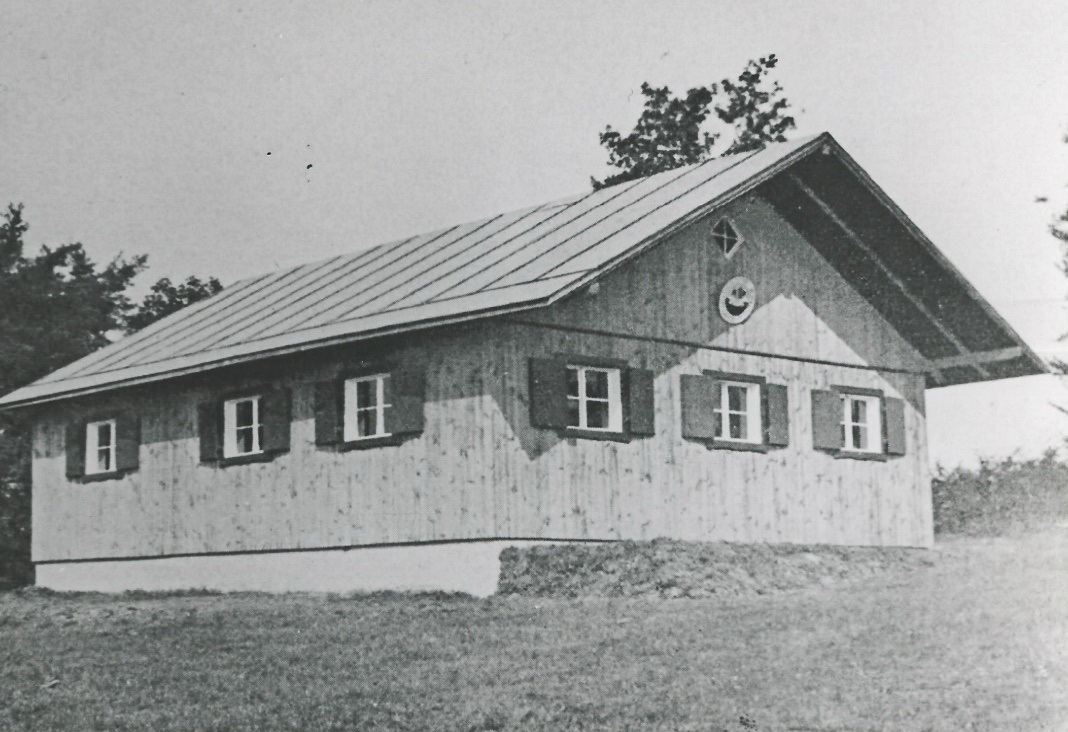 2. Hütte Image